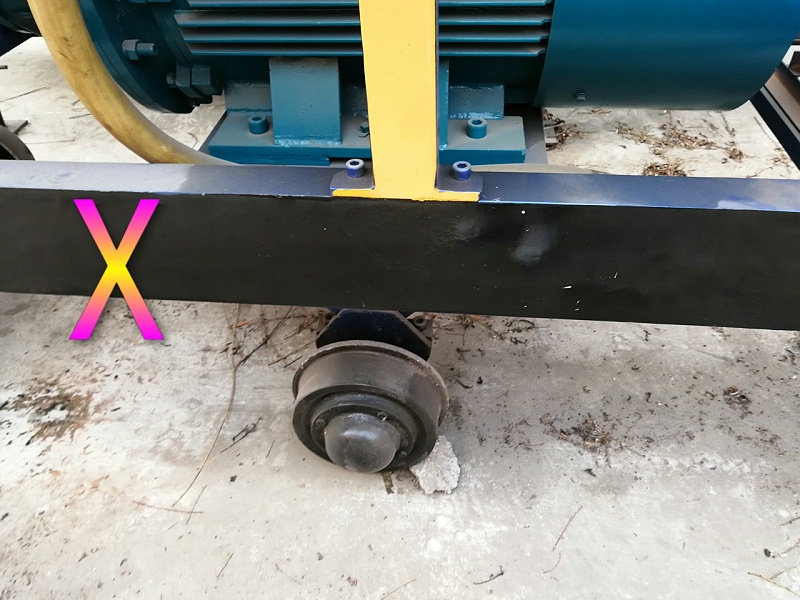 青島混（hún）凝土輸（shū）送泵價格 (14)