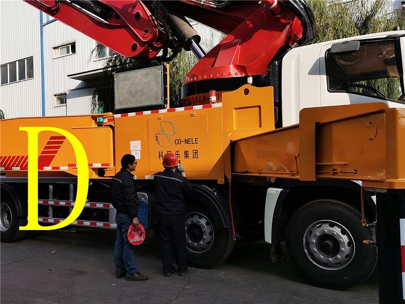 青島混凝（níng）土泵車價格 (2)