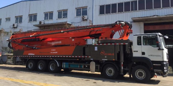 泵車如何以液壓油為動力（lì）工作的