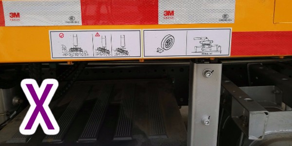 小（xiǎo）型泵車經常發生事故的（de）部位（wèi）和環節，讓（ràng）泵車安全（quán）每一天