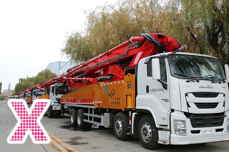 青島小型混凝（níng）土泵車價格