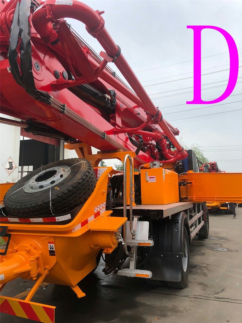 青（qīng）島小型混凝土泵車價（jià）格 (17)