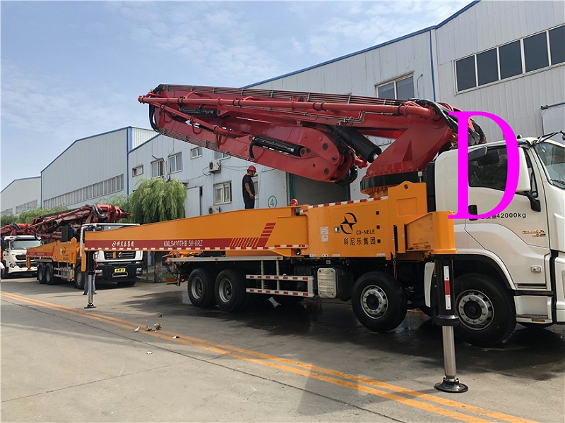 青島小型混（hún）凝土泵車價格 (22)