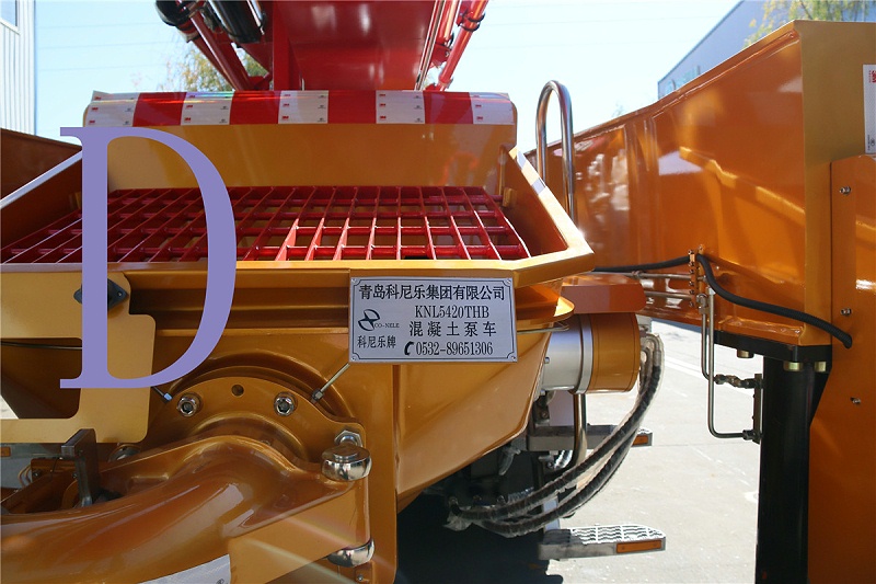 青（qīng）島混凝土泵車價格 (12)