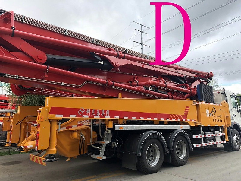 青島小型混凝（níng）土泵車價格