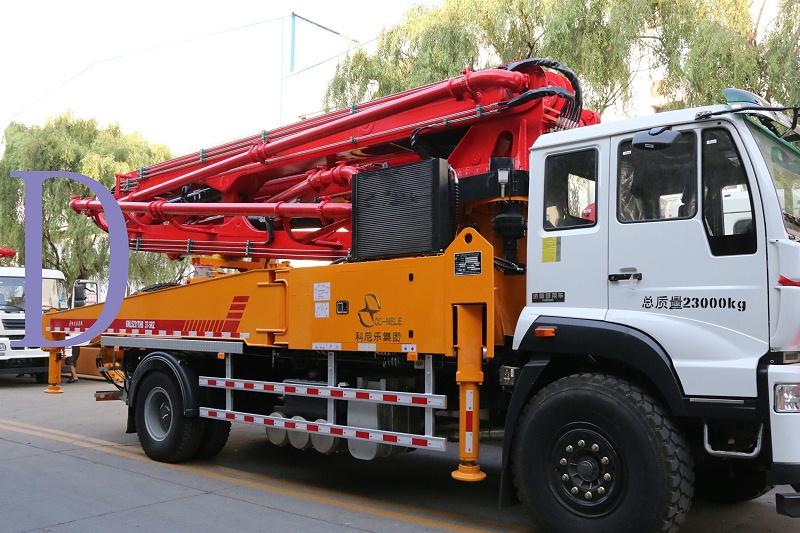 青（qīng）島混凝土泵車價格 (11)