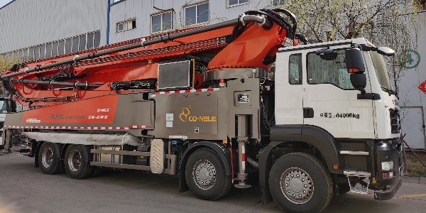 為什（shí）麽混凝土（tǔ）行業越（yuè）來越離不開泵車？