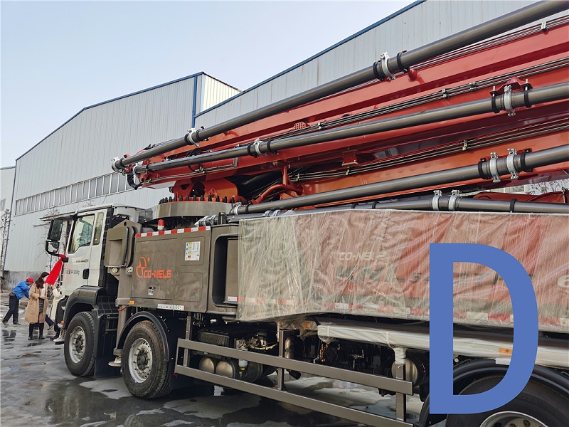 青島混（hún）凝土泵車價（jià）格 (53)