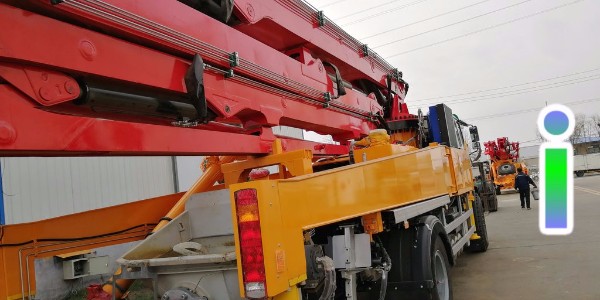 小（xiǎo）型泵車的輸送（sòng）缸總是發出異響，怎麽（me）辦？