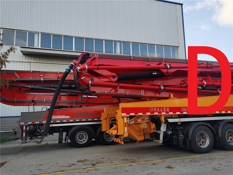 青島（dǎo）混凝土泵車（chē）價格 (35)