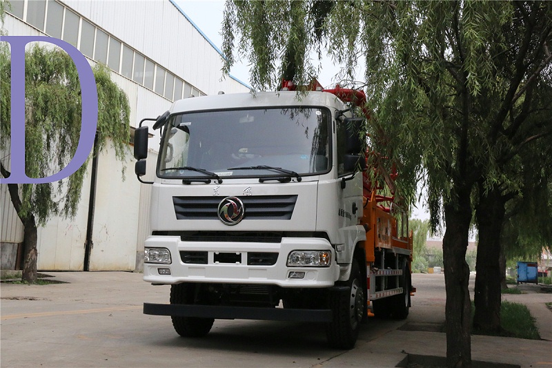 青島（dǎo）混凝土（tǔ）泵車價（jià）格 (17)