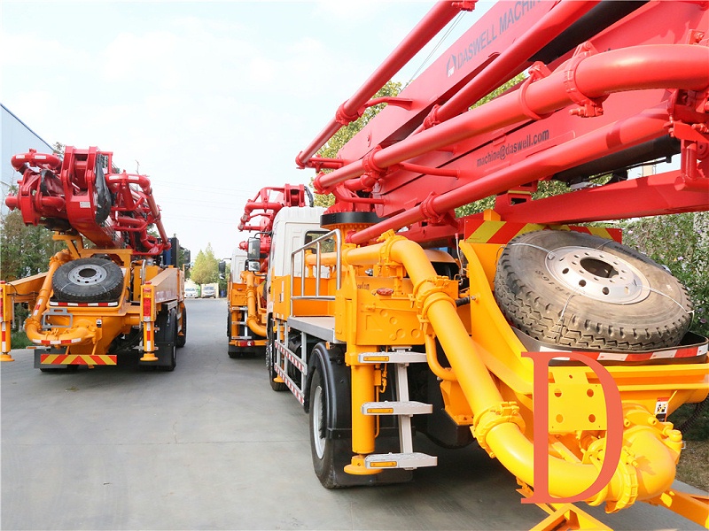 青島混凝土泵（bèng）車價格 (6)