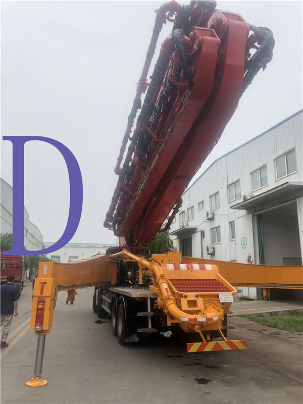 青島混凝土（tǔ）泵車價格 (2)