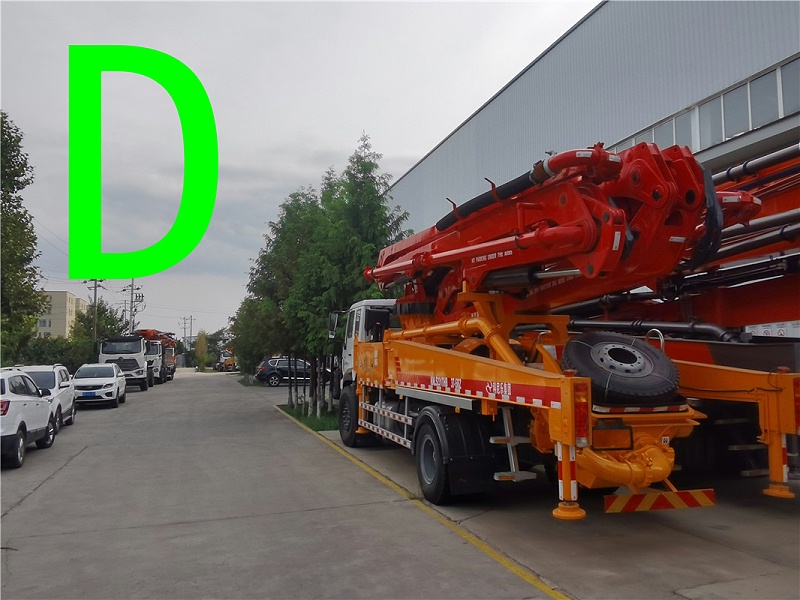 青（qīng）島（dǎo）混凝土泵車價格 (13)