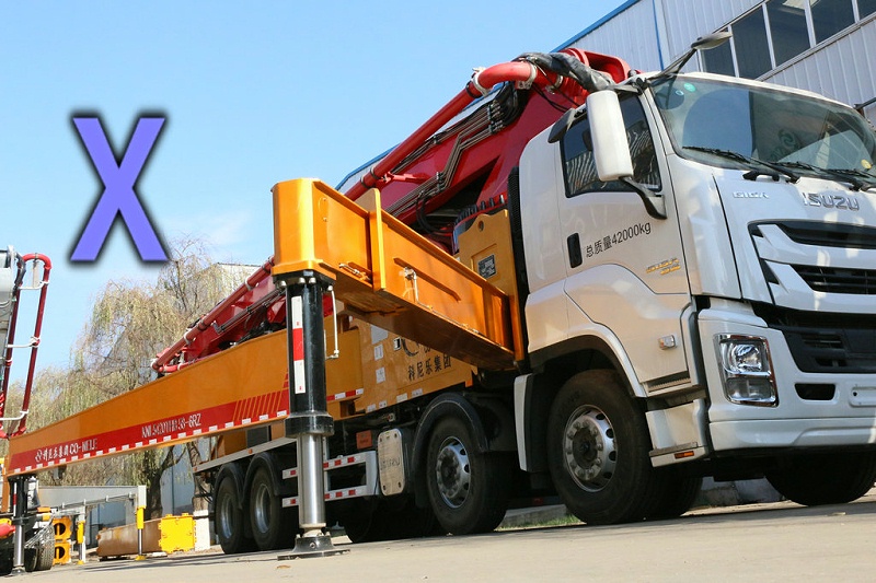 青（qīng）島（dǎo）小型混凝土泵車價格 (5)