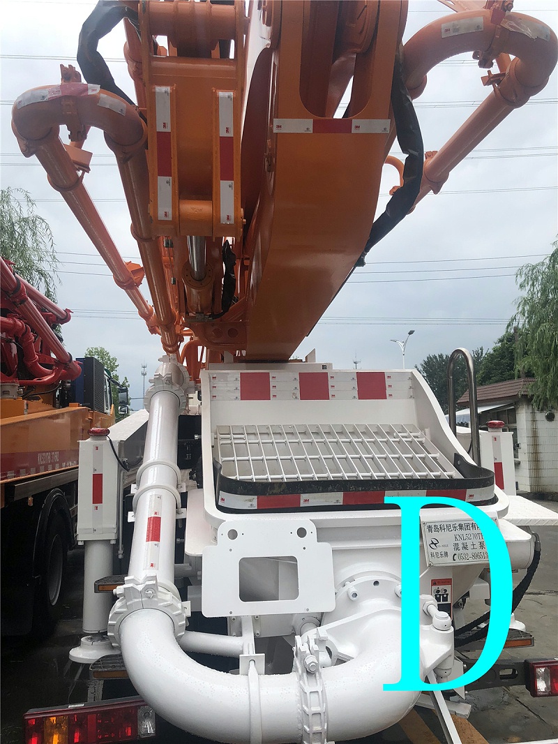 青島小型混凝（níng）土泵車價格（gé） (5)