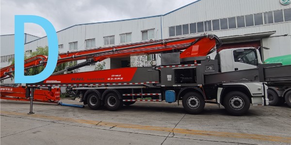 關（guān）閉（bì）卸料門，泵送清水清洗泵車