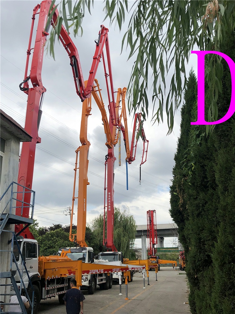 青（qīng）島混（hún）凝土泵車價格 (14)