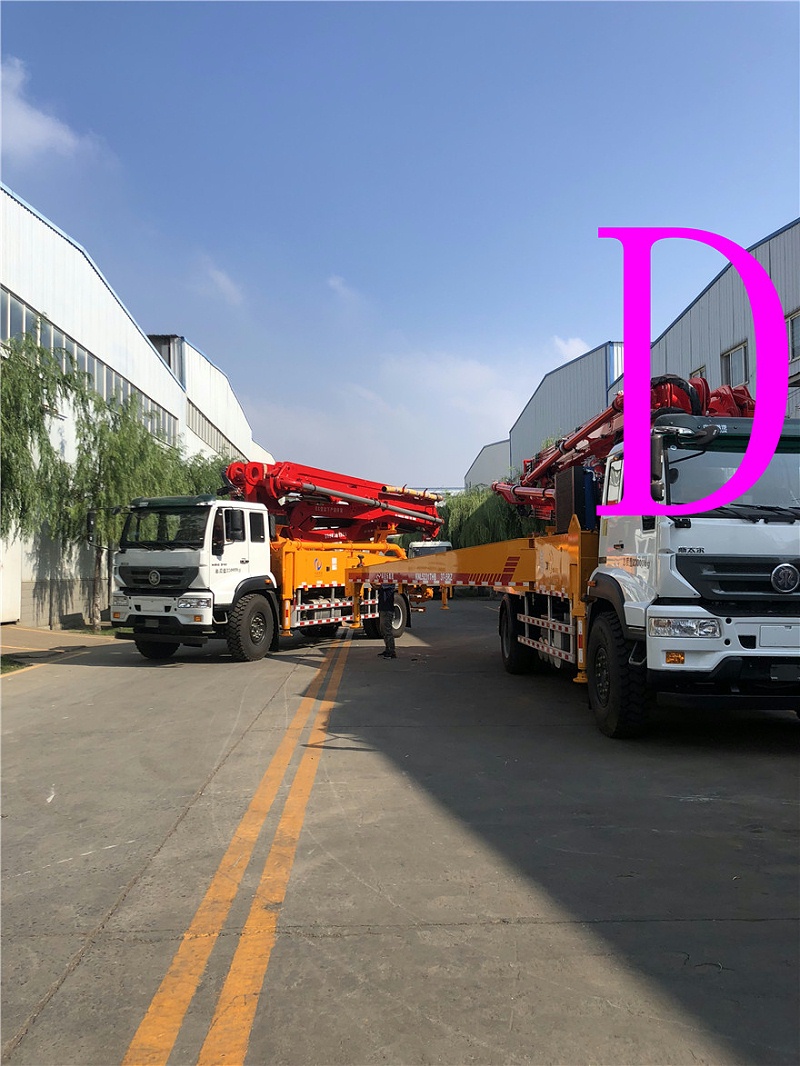 青島混凝土泵（bèng）車價格 (4)