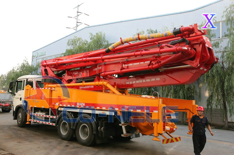 小型（xíng）泵車