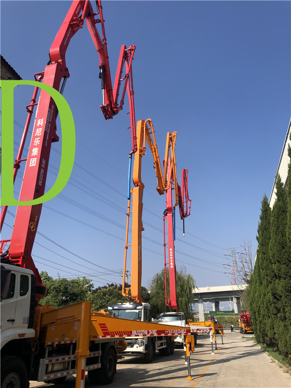 青島混凝（níng）土泵車價格 (1)