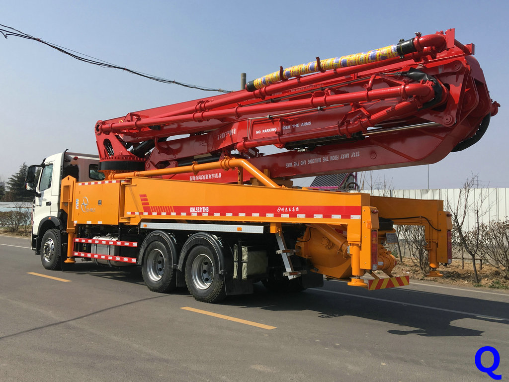 小型混凝土泵車 混（hún）凝泵車 小型（xíng）泵車 天泵 