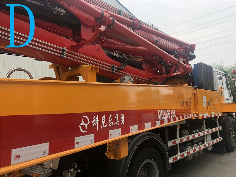 青島（dǎo）泵車價格 (7)