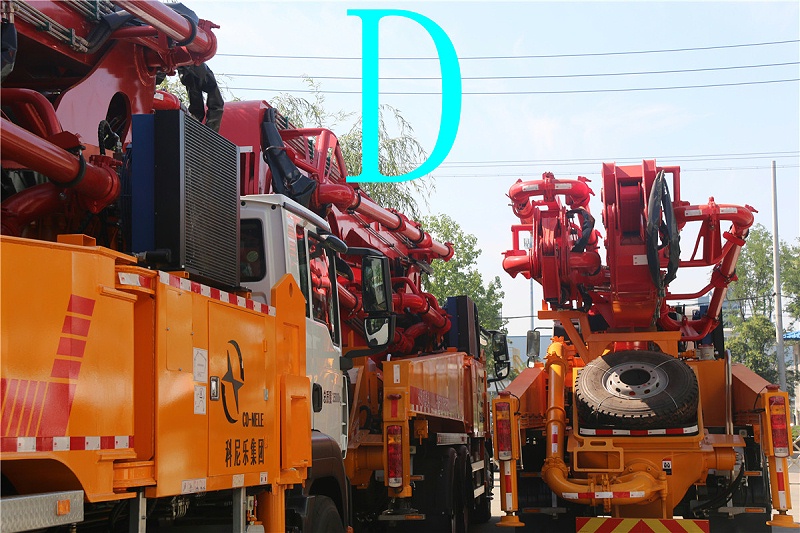 青島小型混凝土（tǔ）泵車價格（gé） (5)