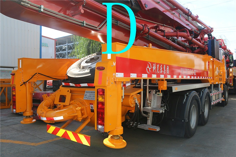 青島小型混凝土泵車價（jià）格 (9)