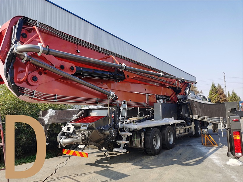 青島混（hún）凝土泵車價格 (27)