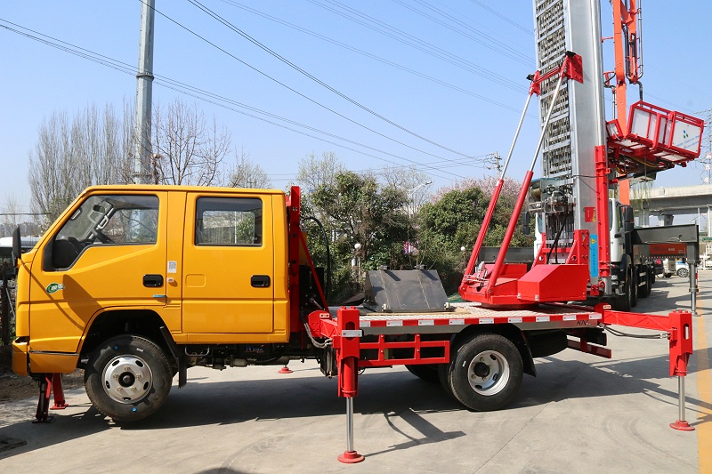 科尼樂32米雲梯車