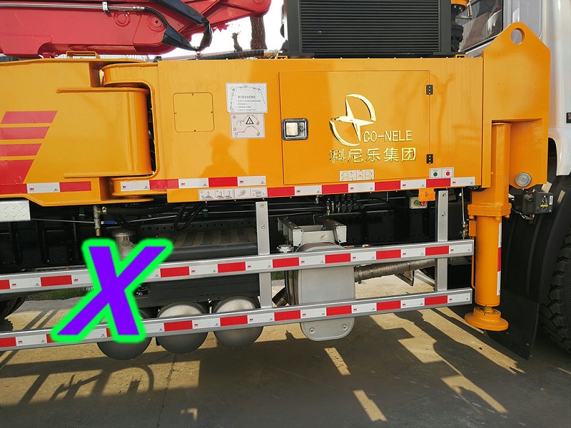 青（qīng）島小型混凝土（tǔ）泵車價格 (29)