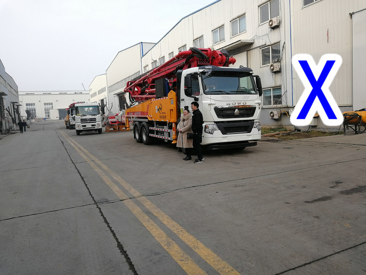 青島小型混凝土泵車價格（gé） (52)