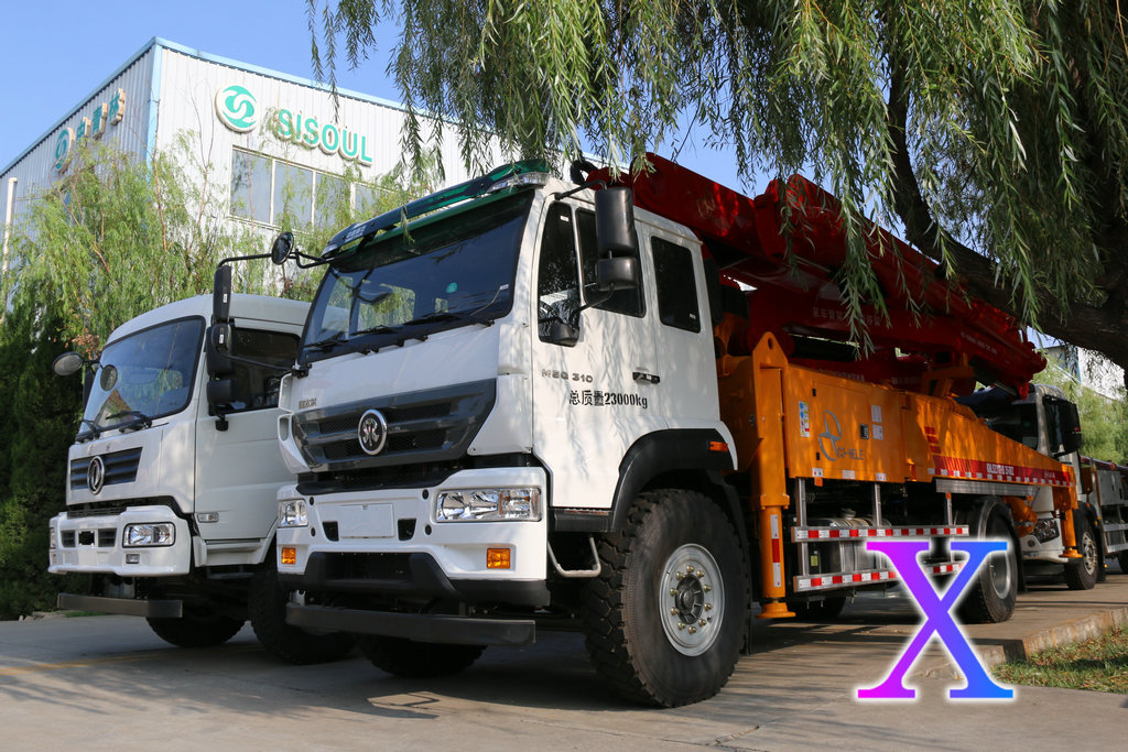 小（xiǎo）型泵車