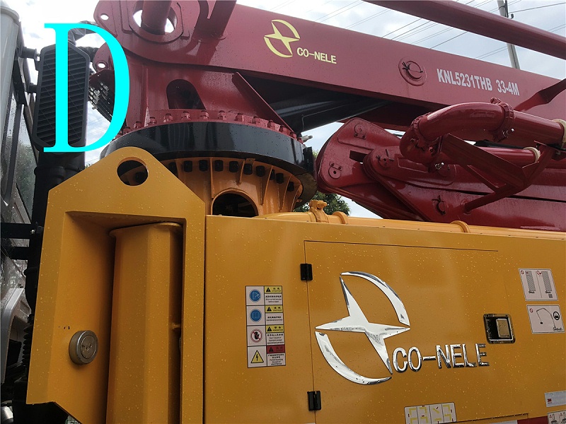 青島小型混（hún）凝（níng）土泵車價格 (2)