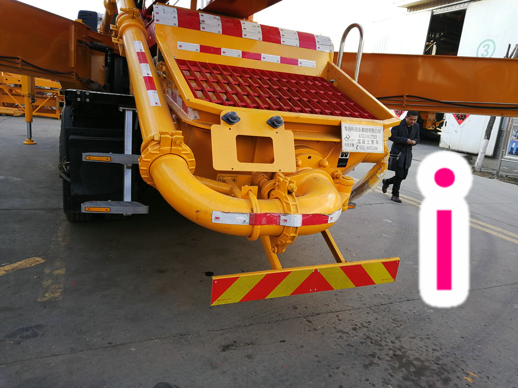 青島小型混凝（níng）土泵車價格 (5)