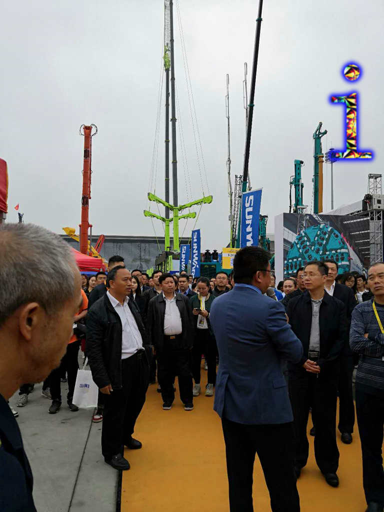 青島小型混凝土泵車價（jià）格 (41)