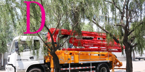 小型混凝土泵車操（cāo）作前必看的19條（一）