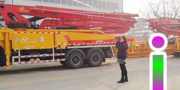 小型泵車—自動智能的代名詞（cí），給（gěi）你不一樣的施工體驗（二）