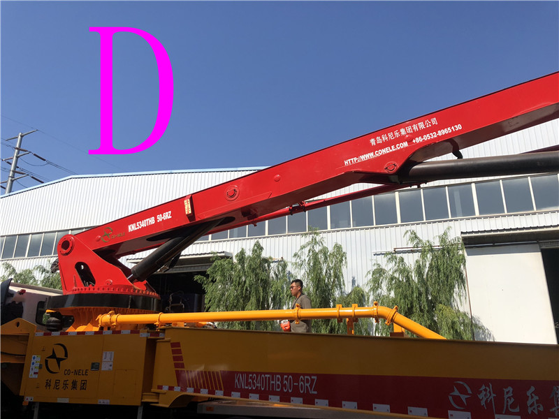 青島（dǎo）小型混凝土泵車價格 (3)