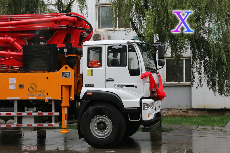 小（xiǎo）型泵車