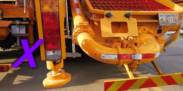 小型泵車之配（pèi）件—多路閥無反應怎麽辦（bàn）？