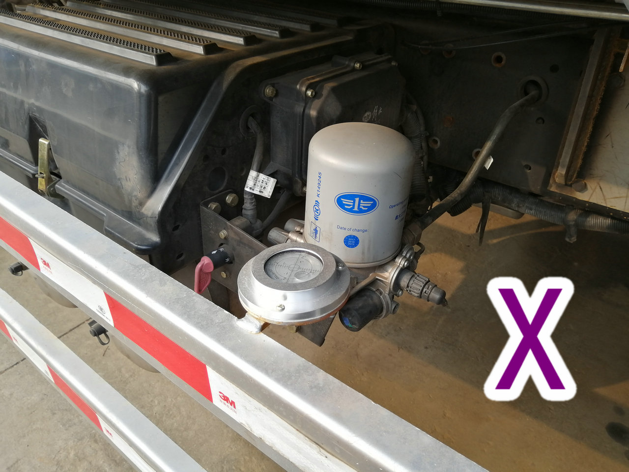 青（qīng）島小型混凝土泵車價格 (31)