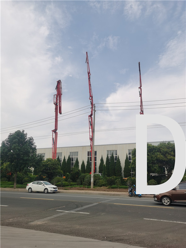 青島混（hún）凝土泵車價（jià）格 (13)