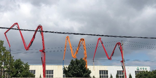 泵車滲漏現象怎麽解決