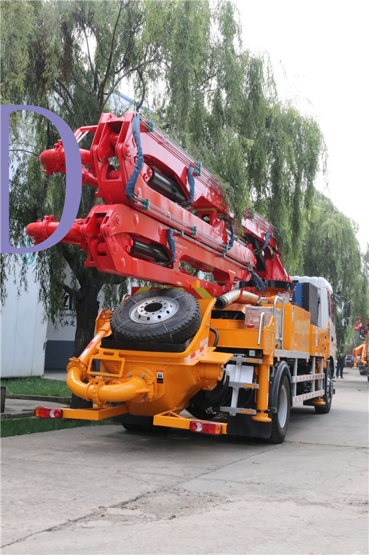 青島（dǎo）混凝土泵（bèng）車價（jià）格 (4)