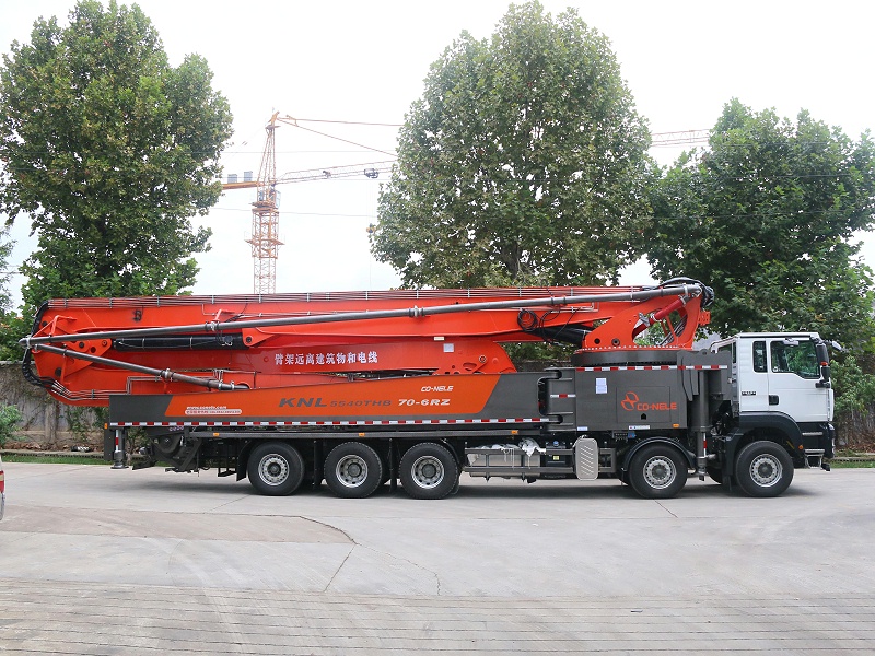 青島混（hún）凝土泵車價格