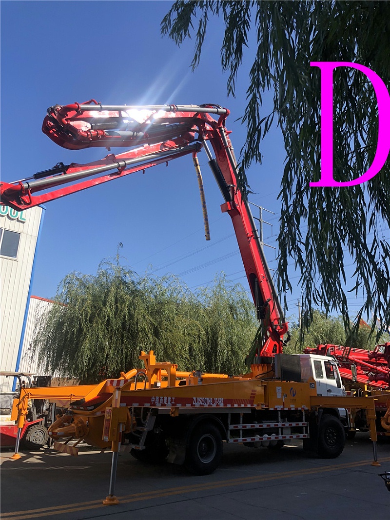 青（qīng）島混凝土泵車價（jià）格 (9)