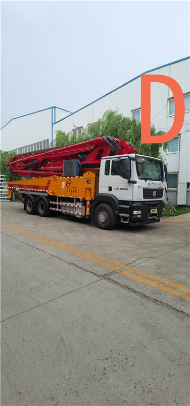 青島混（hún）凝土泵車（chē）價格 (22)