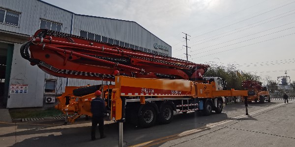 混凝土泵車（chē）施工需要多大的場地呢？